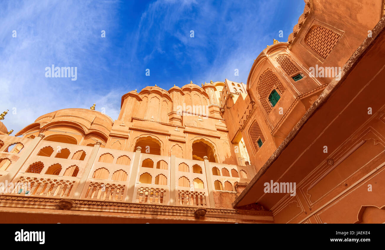 Beautiful palace hi-res stock photography and images - Alamy
