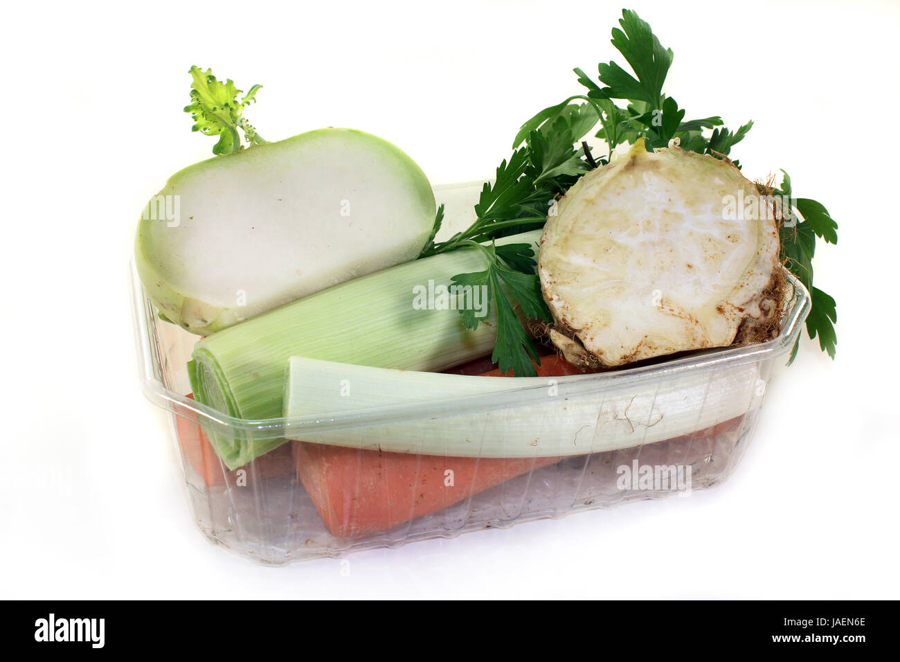 verschiedene Suppengemüse vor weißem Hintergrund Stock Photo