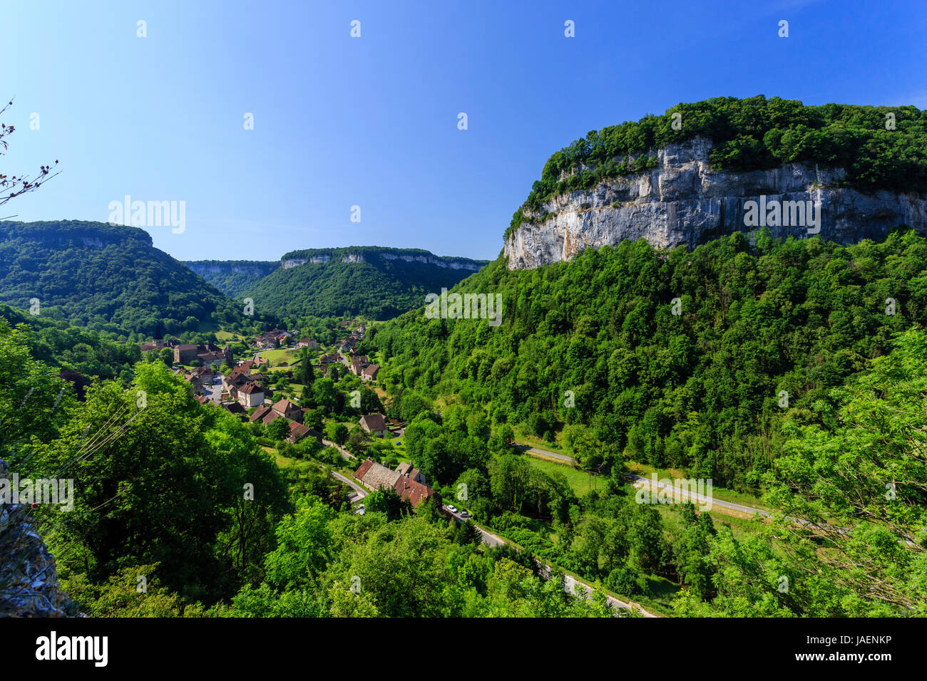 France, Jura, Baume les Messieurs, labelled Les Plus Beaux Villages de France, view from the reculee (steephead valley) of the Haute Seille Stock Photo