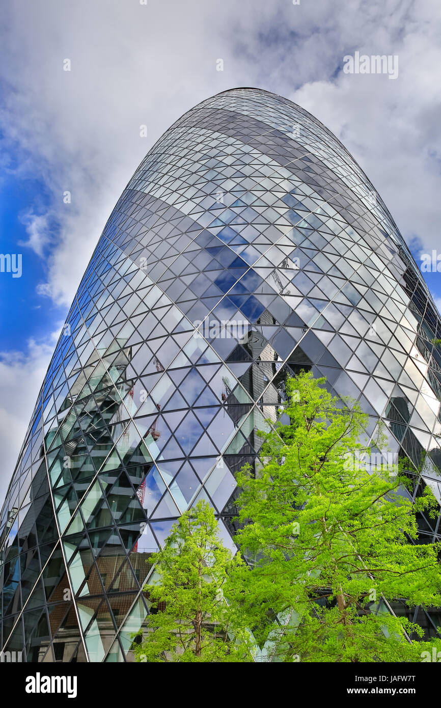 The Gherkin, iconic skyscraper building, City of London, London, UK Stock Photo
