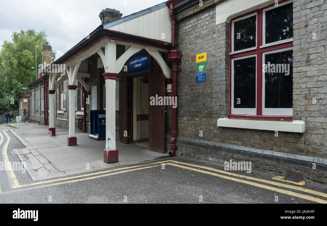 Chalfont and latimer station hires stock photography and images Alamy