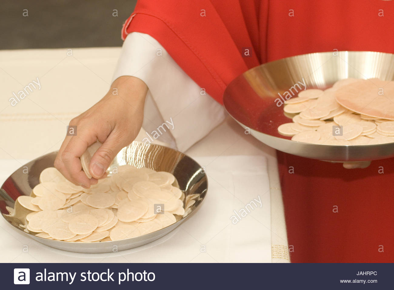 Communion Wafers Stock Photos & Communion Wafers Stock Images Alamy