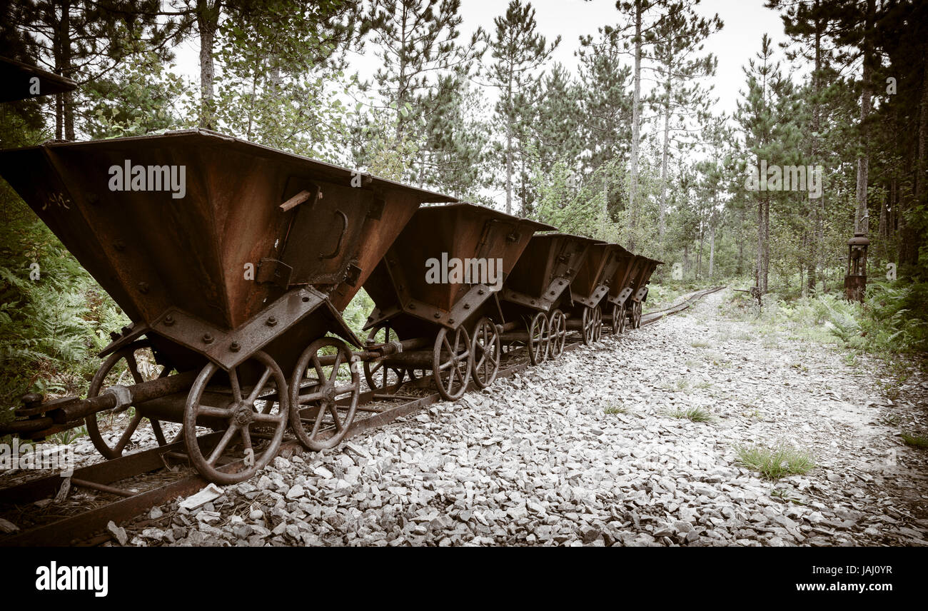 Old ore carts at an abandoned mine on Upper Peninsula, Michigan Stock Photo