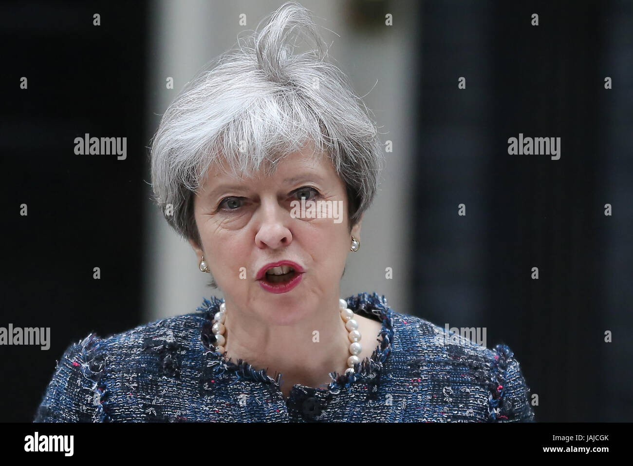 Theresa may angry hi-res stock photography and images - Alamy