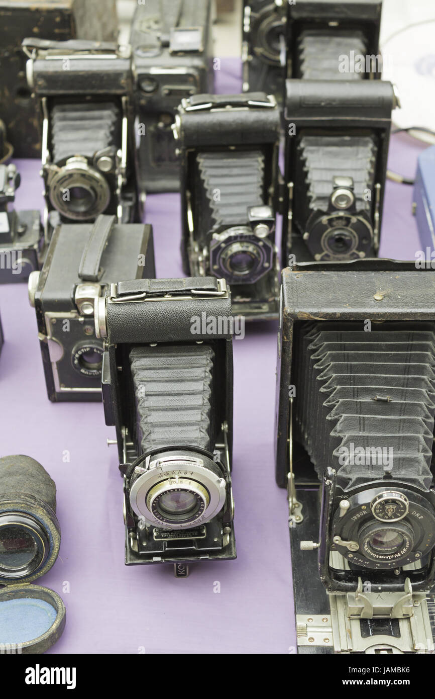 Old film cameras with the film reel hires stock photography and images Alamy