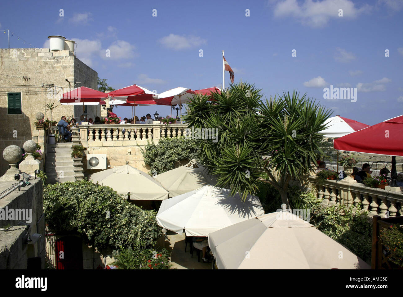 Mdina malta cafe hires stock photography and images Alamy