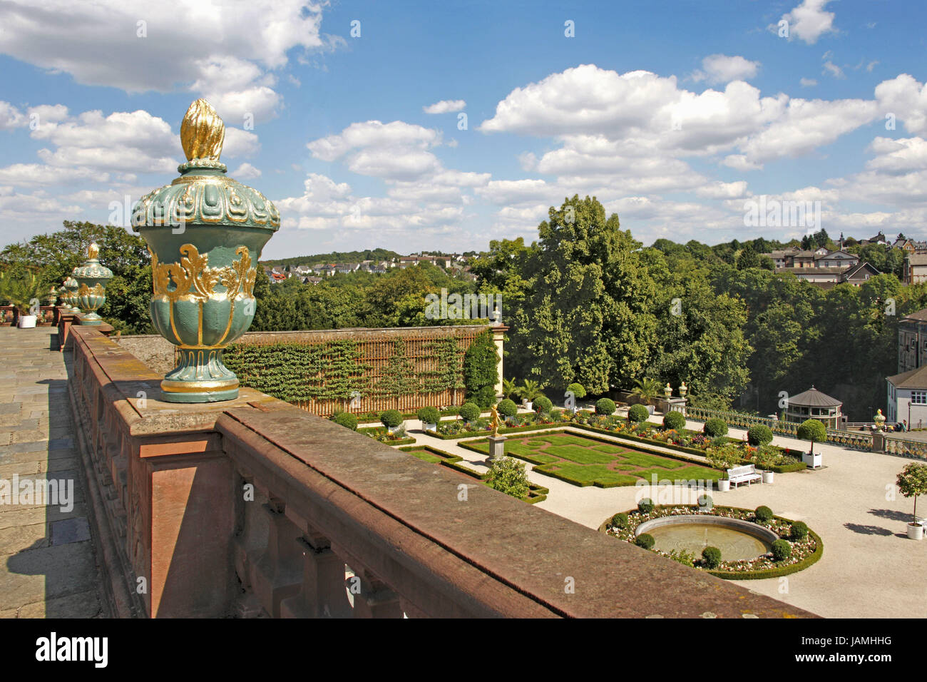 Germany,Hessen,castle Weil in the Lahn,lock,park,castle Weil,balcony,balcony balustrade,balustrade,pond,castle grounds,lock garden,garden,flowerbeds,orangery,overview, Stock Photo