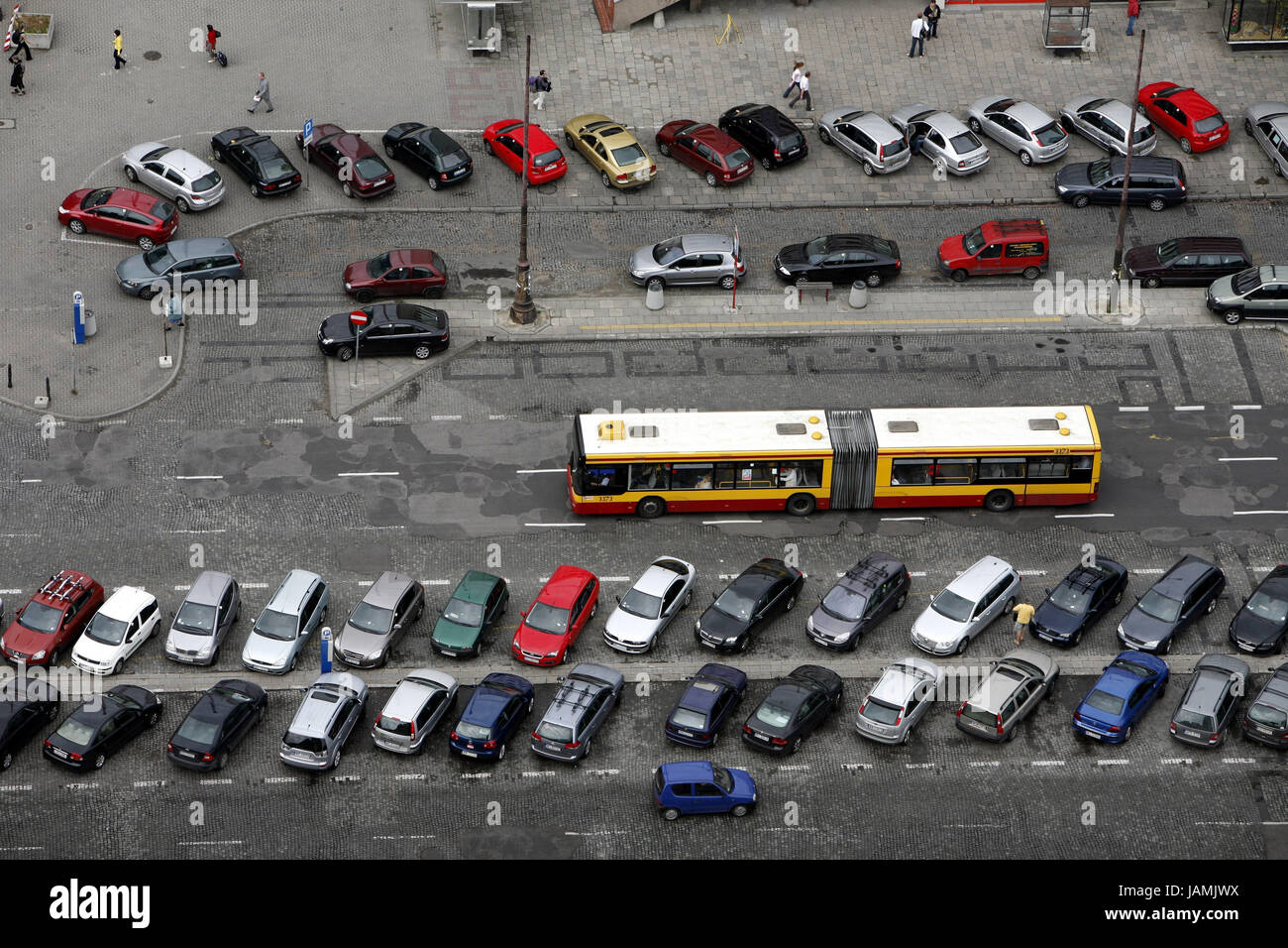 Bus parking hires stock photography and images Alamy
