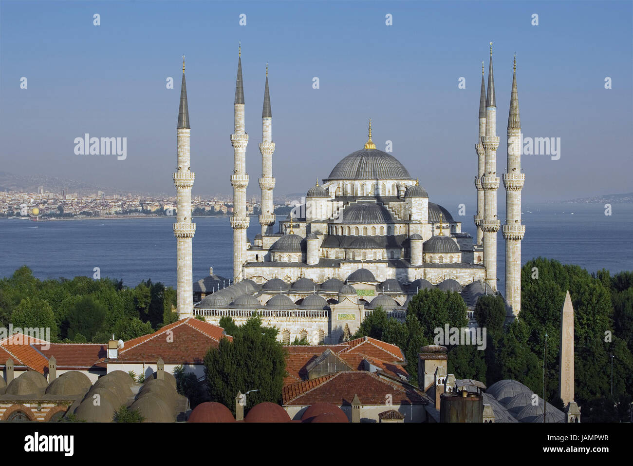Turkey,Istanbul,sultan Ahmet Camii,'blue mosque',roofs,background,sea,town,city,metropolis,port,culture,faith,religion,Islam,structure,historically,architecture,church,sacred construction,Sultan-Ahmet-Camii,sultan's Ahmed's mosque,mosque,domed building,towers,landmarks,places of interest,minarets,domes,outside,deserted,the Bosporus, Stock Photo