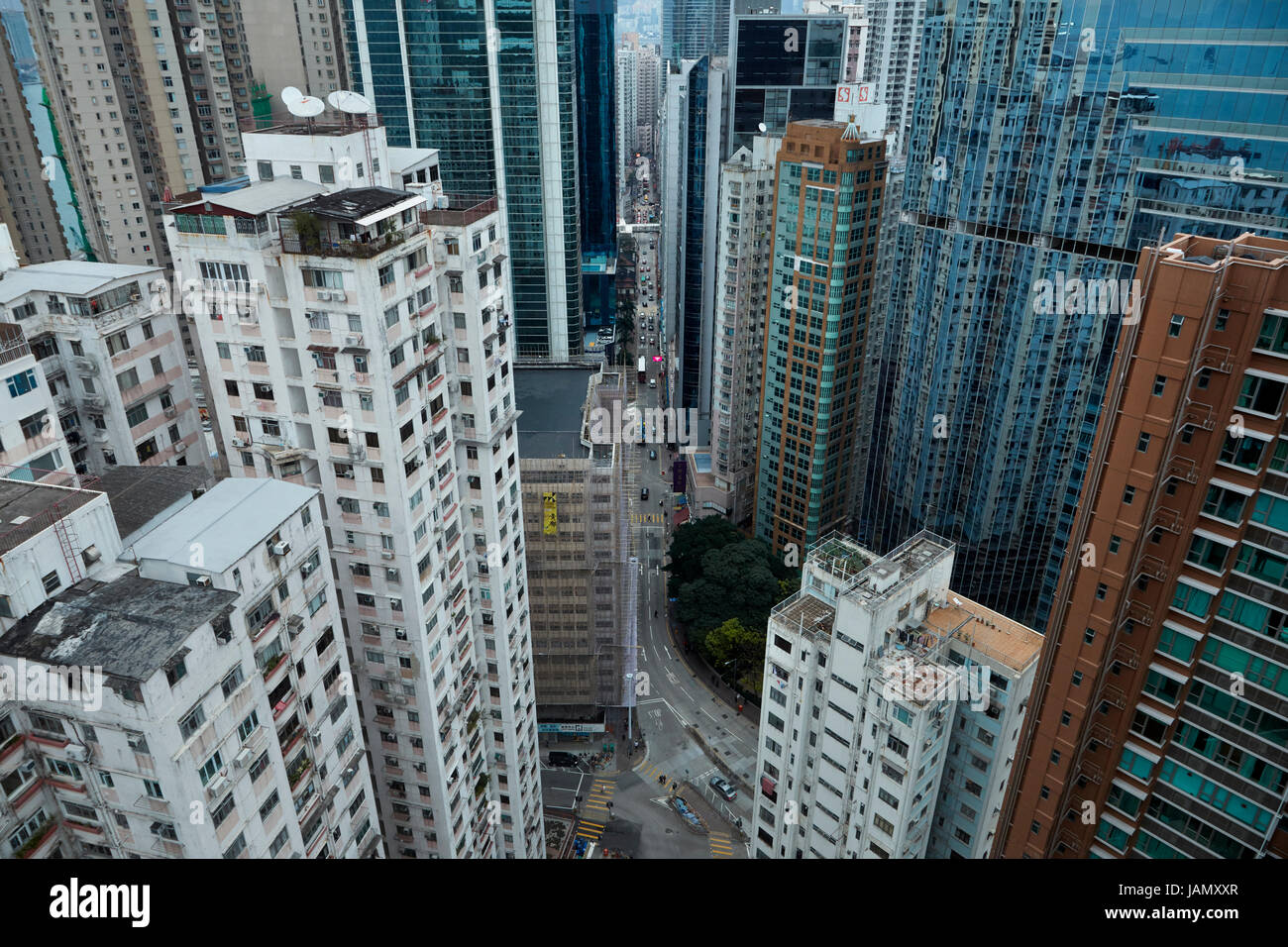 Traffic on Electric Road, and apartment buildings, Causeway Bay, Hong Kong, China Stock Photo