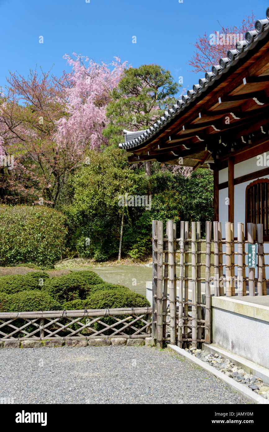 Traditional architecture and garden of Kuri building in the Ryoanji temple Stock Photo