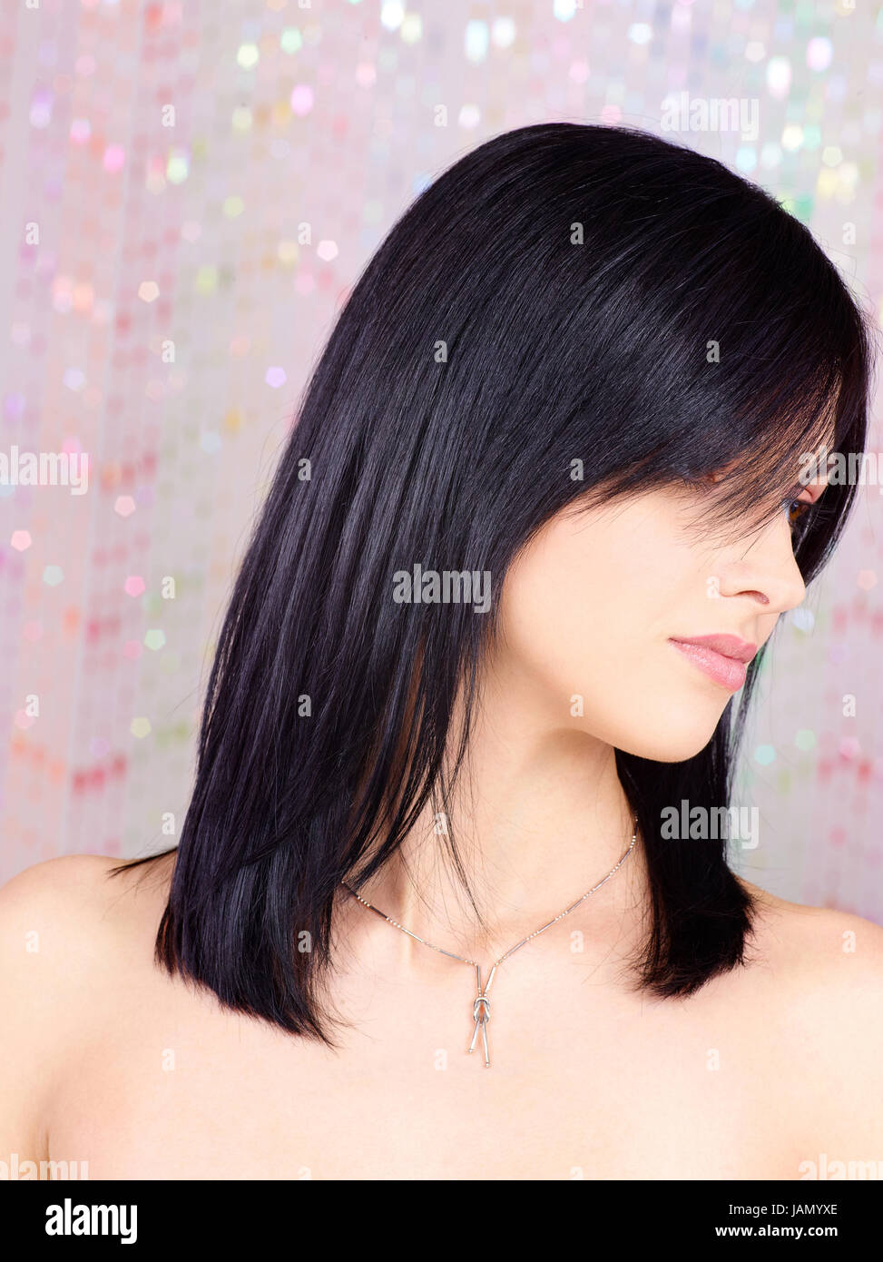 Portrait of a pretty young woman Stock Photo - Alamy
