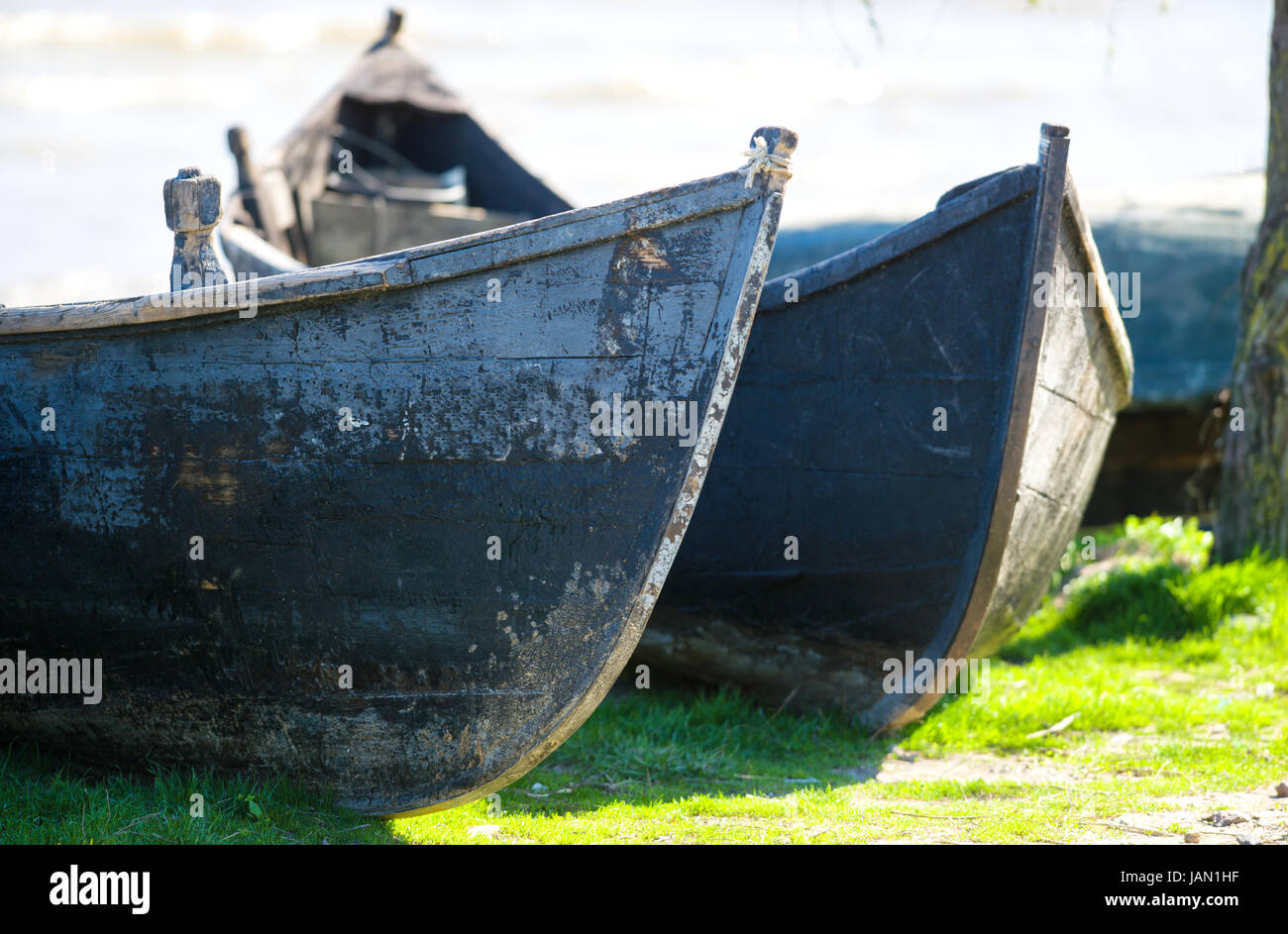 Old wooden ship wreck river hi-res stock photography and images - Alamy