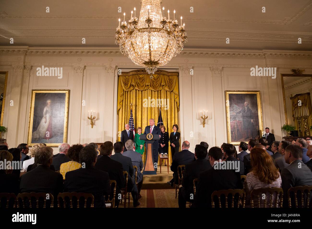 U.S. President Donald Trump announces his plan on the privatization of the air traffic control system in the East Room of the White House June 5, 2017 in Washington, DC.  Privatization Of The Air Traffic Control System Stock Photo