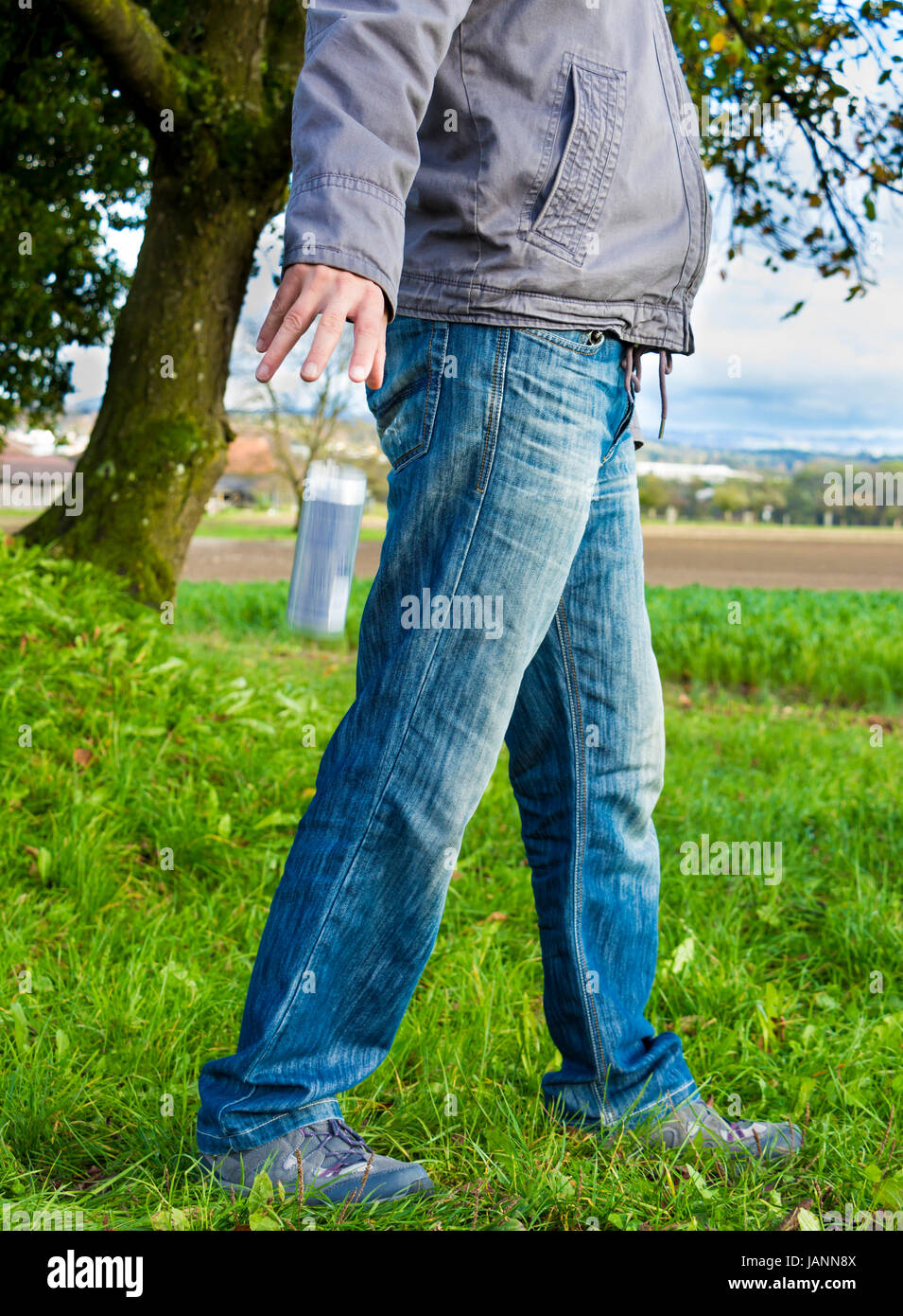 Toss garbage hires stock photography and images Alamy