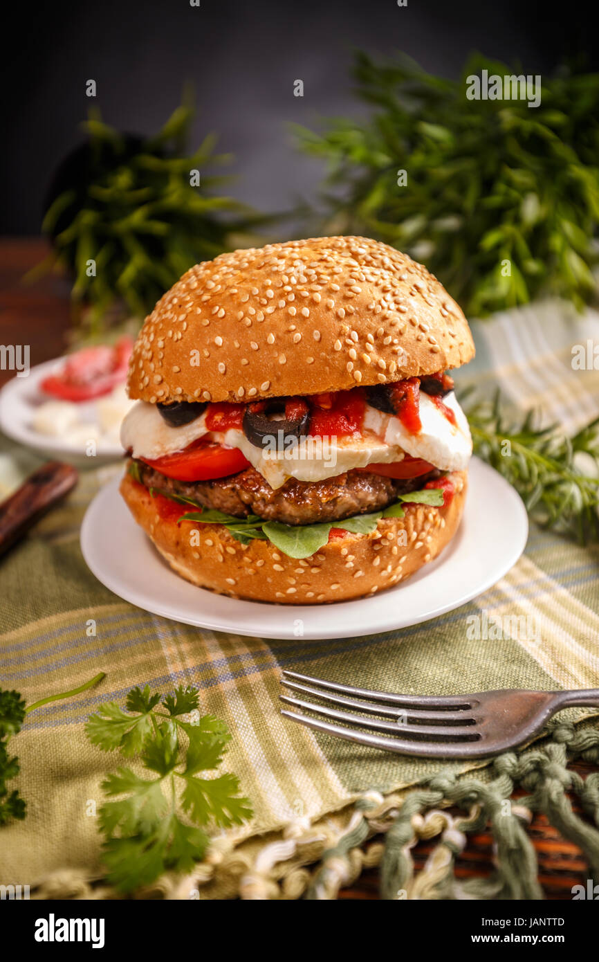 Close up burger beef patty hires stock photography and images Alamy