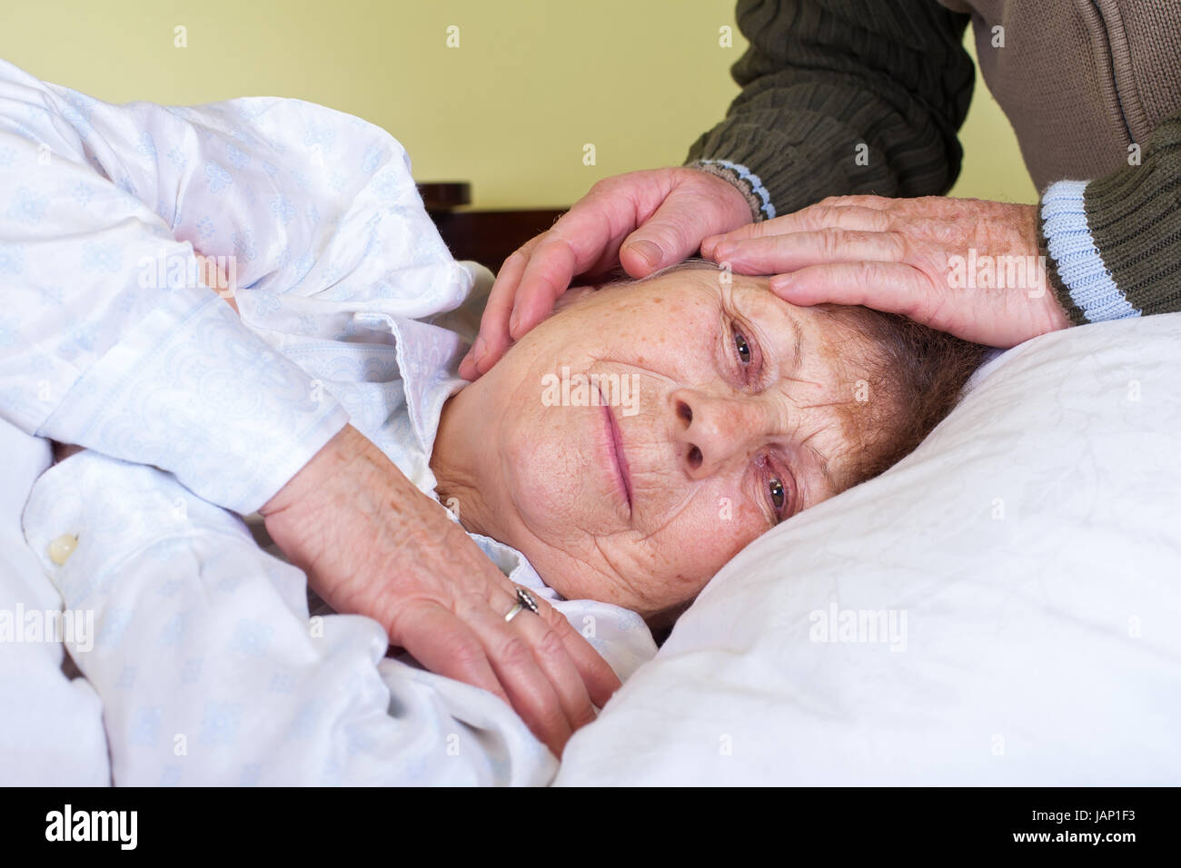 Bedridden hires stock photography and images Alamy