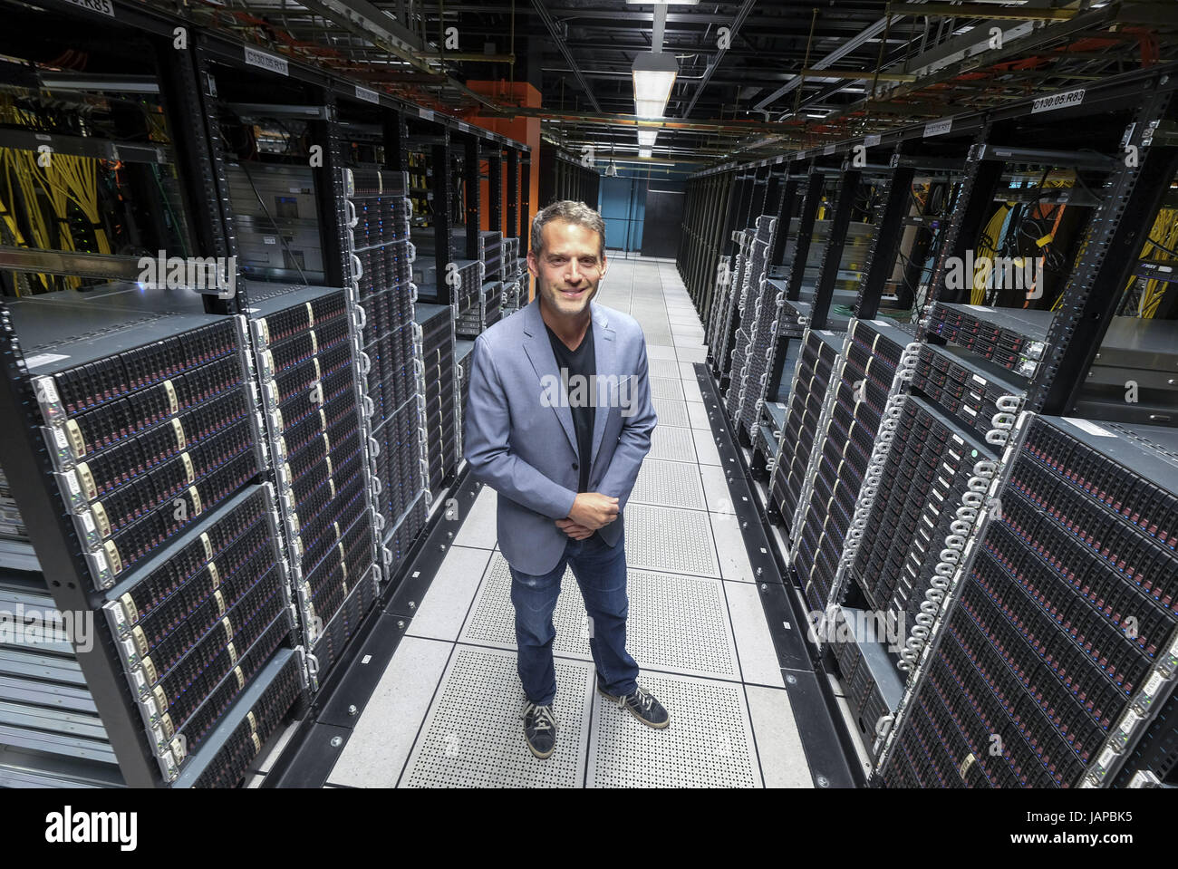 May 15, 2017 - Los Angeles, California, U.S - Marc Gittleman, a senior vice  president at Rising Realty, at the underground server space at the Garland  Center - 1200 W 7th St,