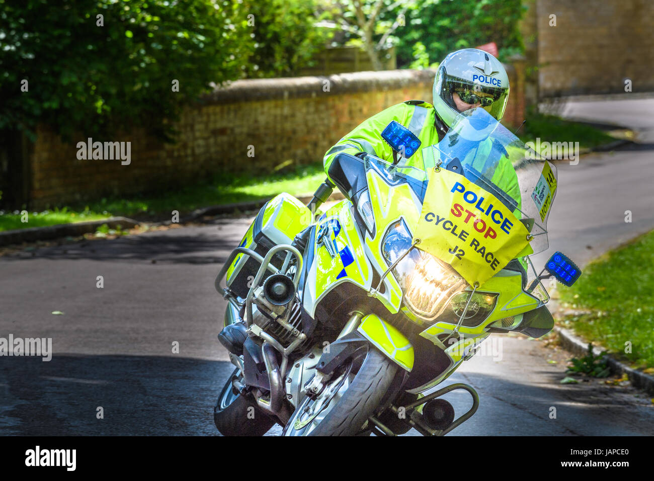 Police outrider forerunner womens tour cycle britain 2017 june hi-res ...