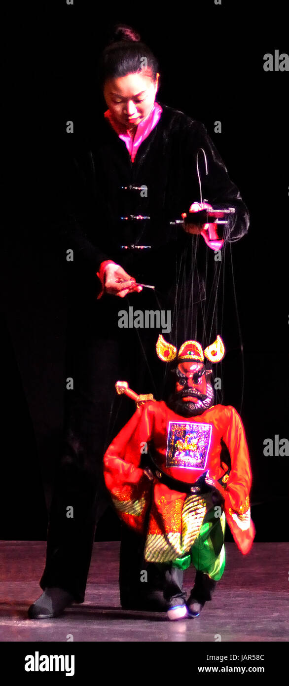 Guangzhou Chinese Puppet Show Stock Photo - Alamy
