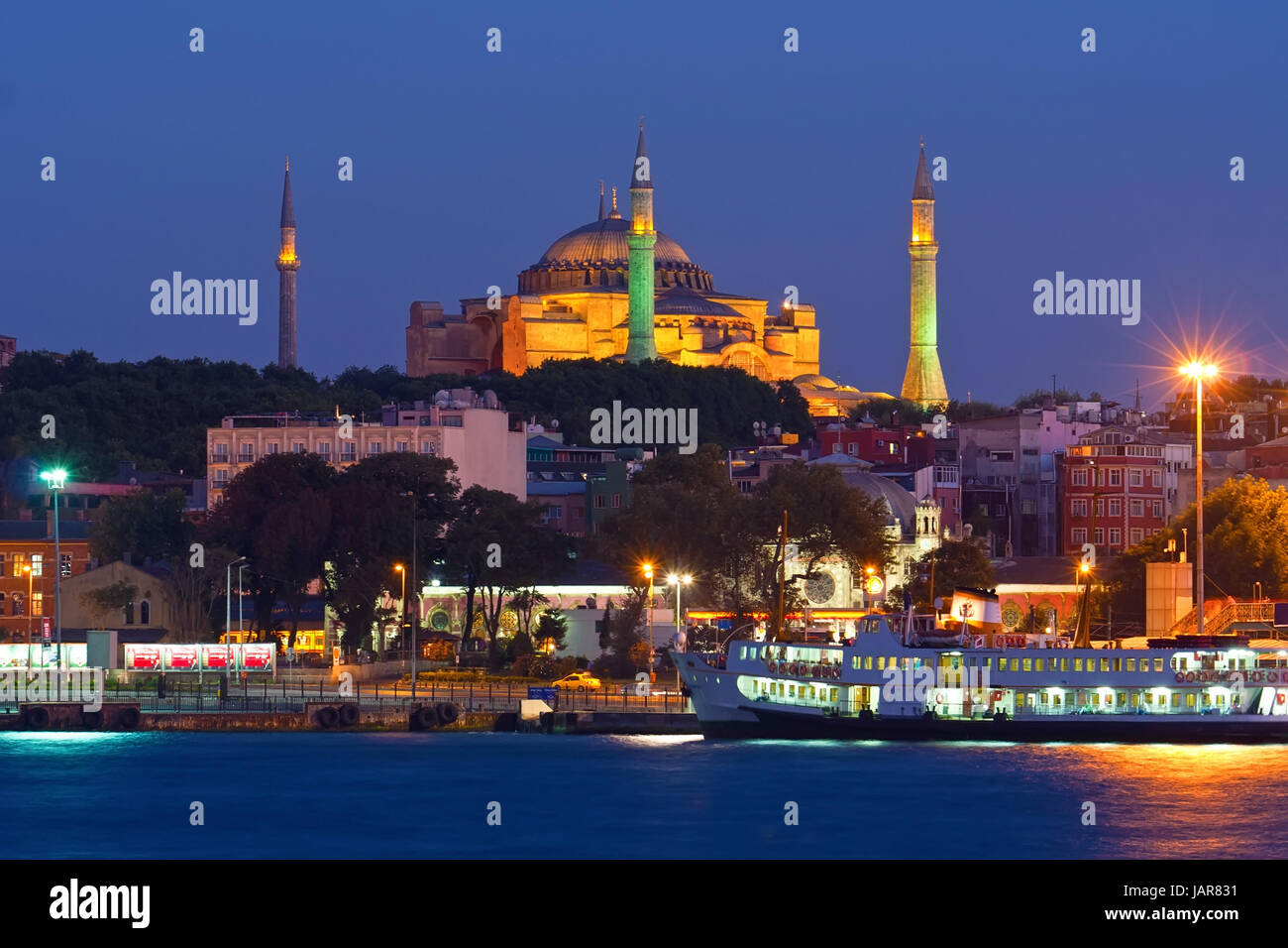 Beautiful night view of Hagia Sophia in Istanbul, Turkey Stock Photo ...