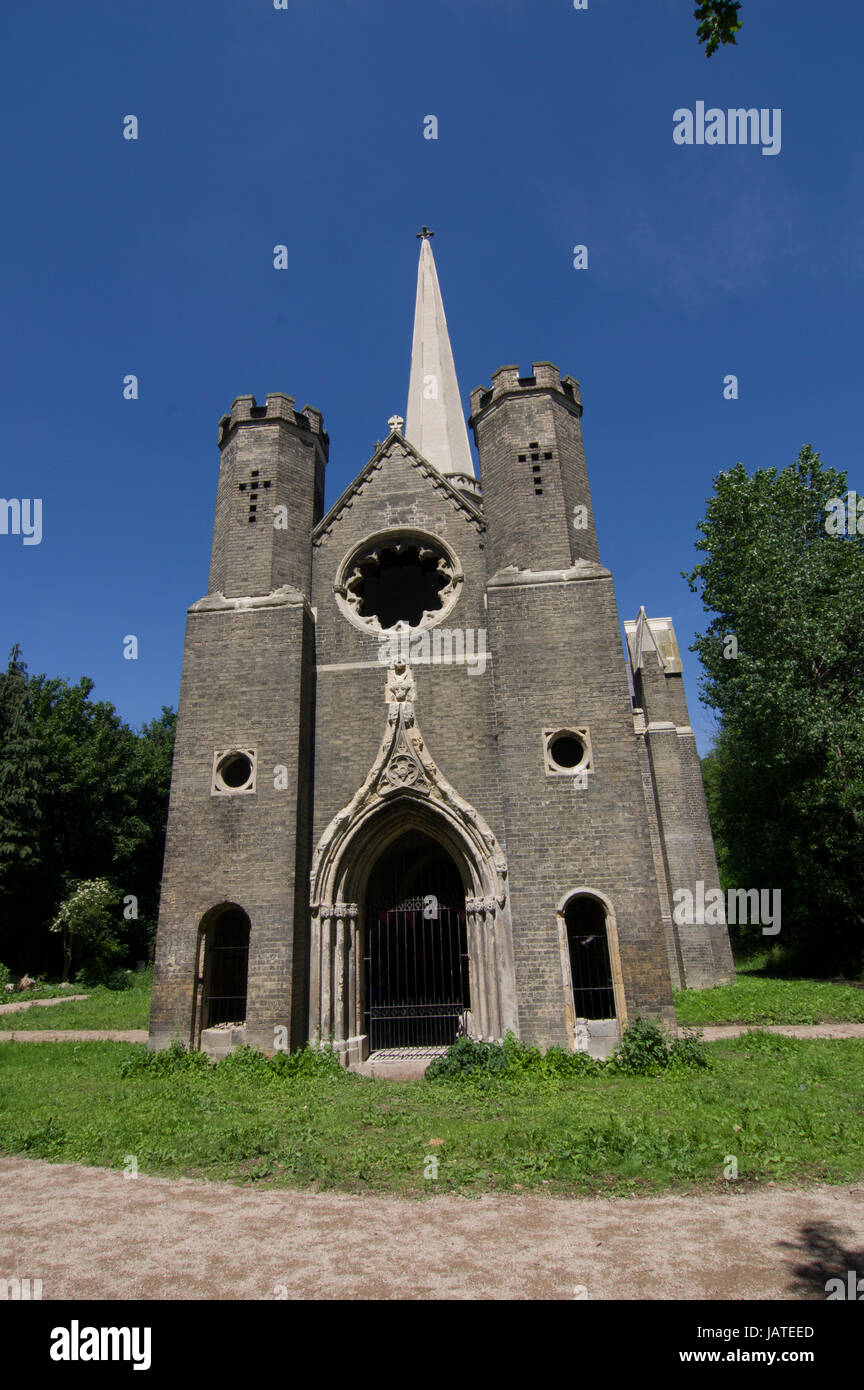 Newly restored in 2017 the Abney Park Mortuary Chapel off of Stoke Newington Church Stree and Stoke Newington High Street Stock Photo