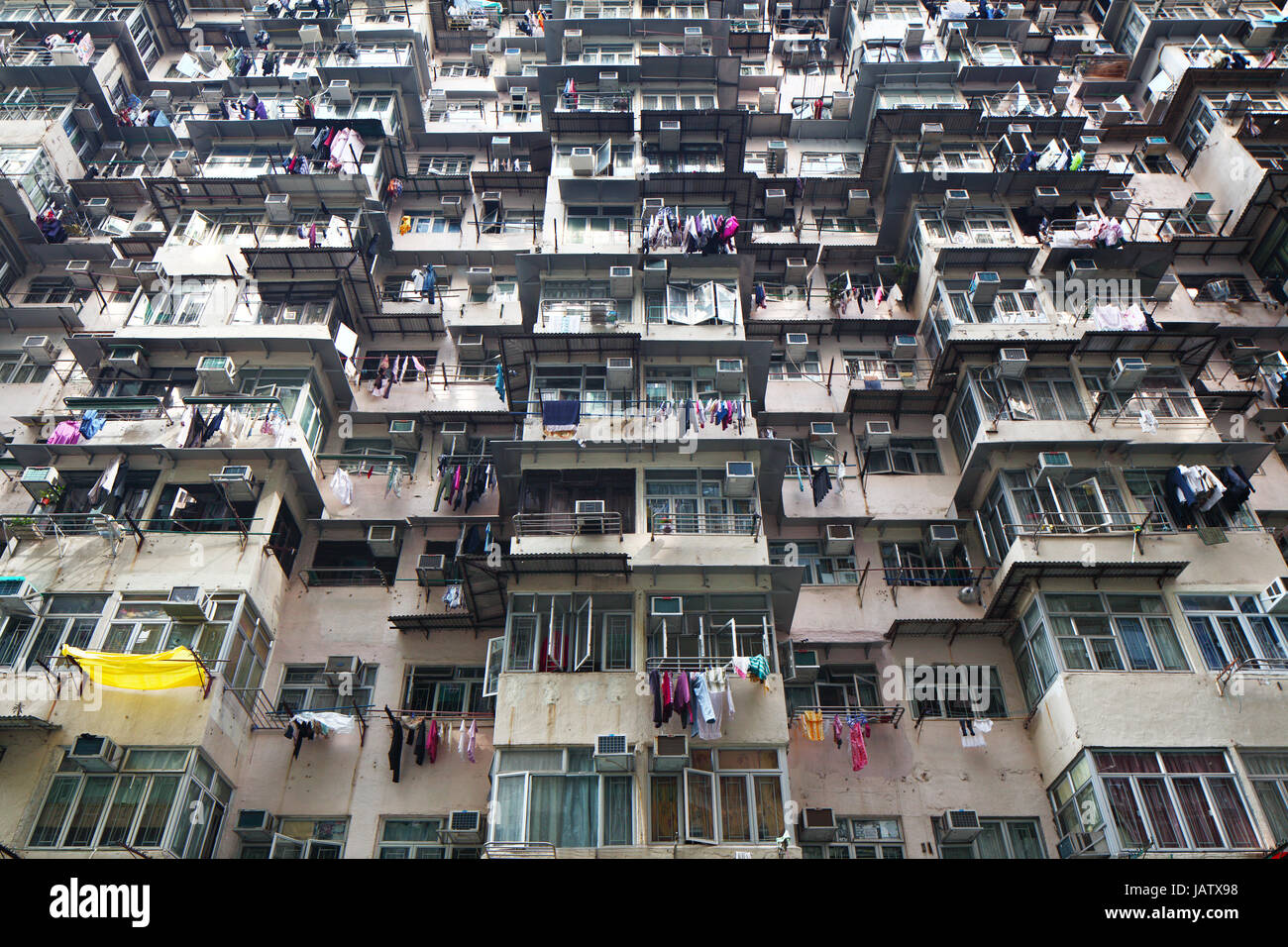 Overcrowded residential building in Hong Kong Stock Photo - Alamy