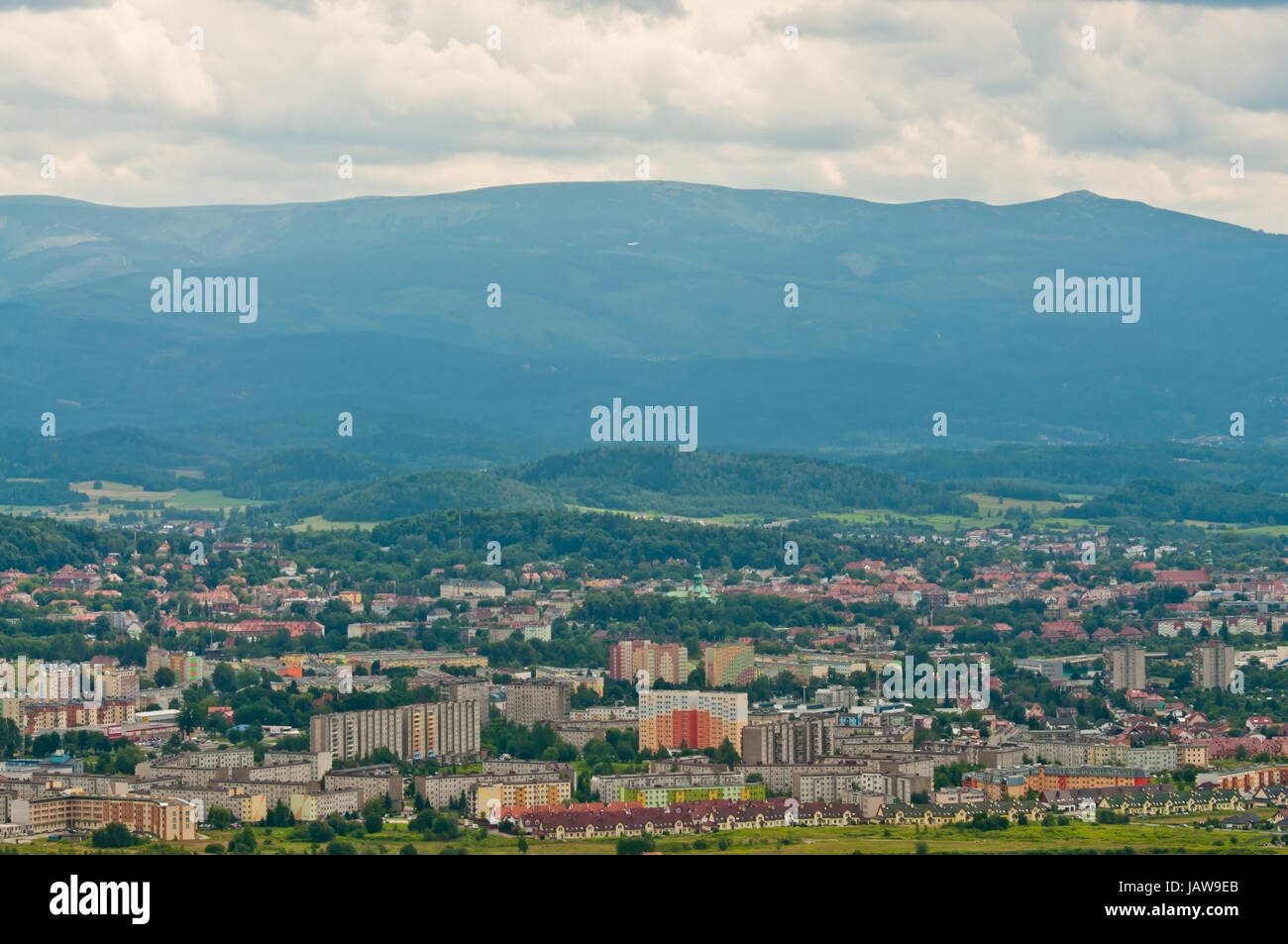 town at the foot of mountains Stock Photo - Alamy