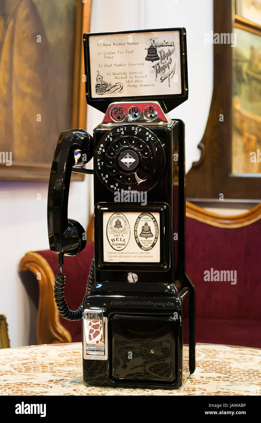 Vintage coins phone hi res stock photography and images Alamy