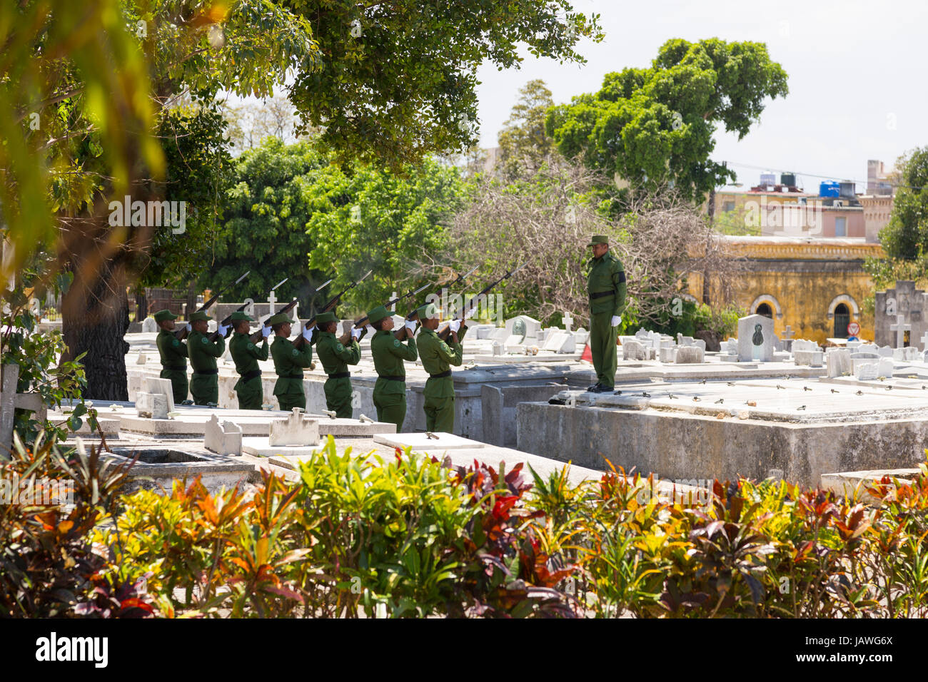 Funeral at cemetery in Havana, Cuba Stock Photo Alamy