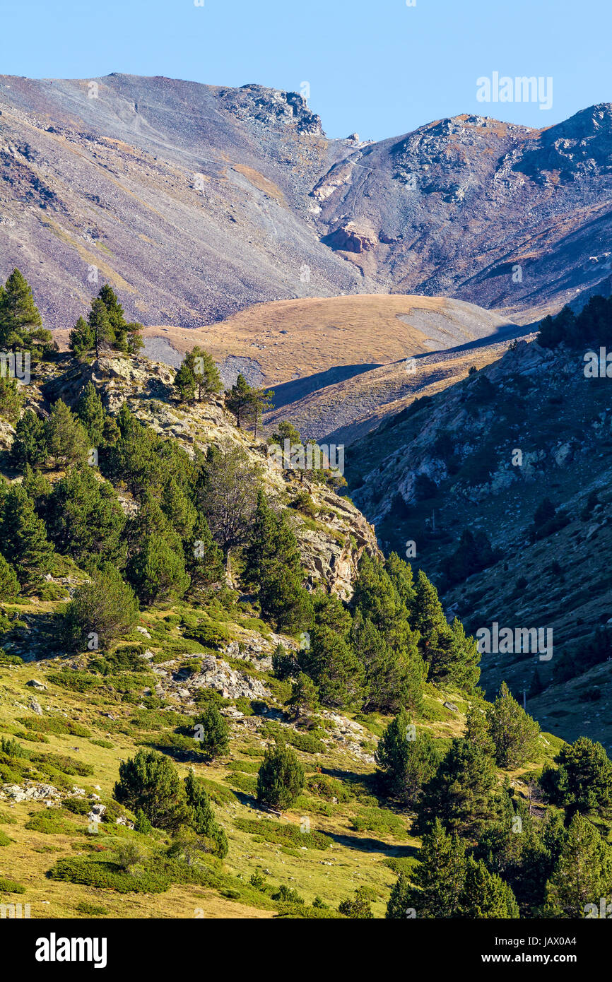 Beautiful mountain peaks in Spain (Pyreness Stock Photo Alamy