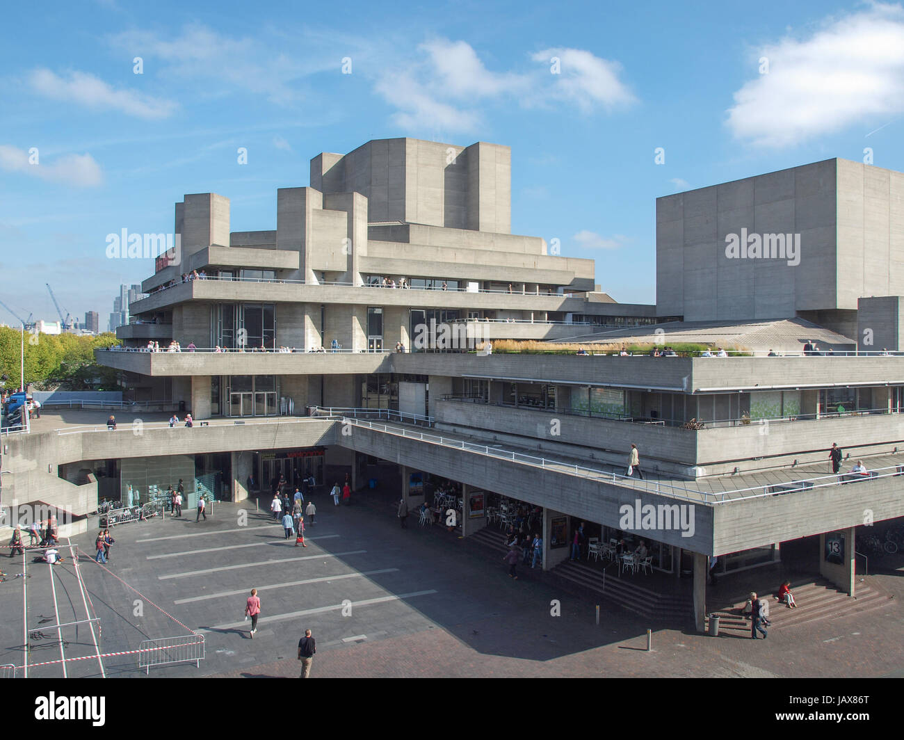 LONDON, ENGLAND, UK - SEPTEMBER 27, 2011: The Royal National Theatre iconic masterpiece of the New Brutalism designed by architect Sir Denys Lasdun Stock Photo