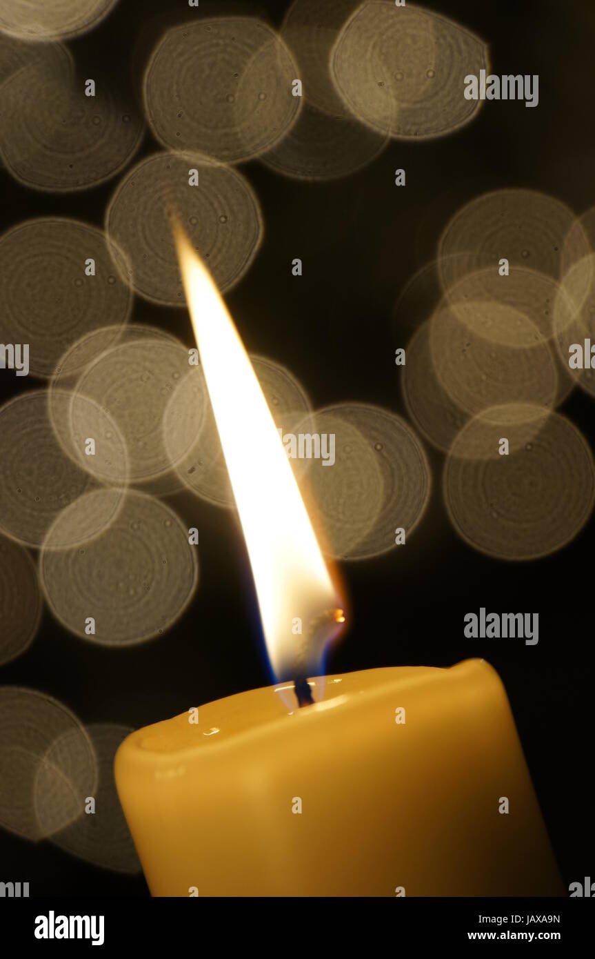 Brennende Kerzen Stock Photo Alamy