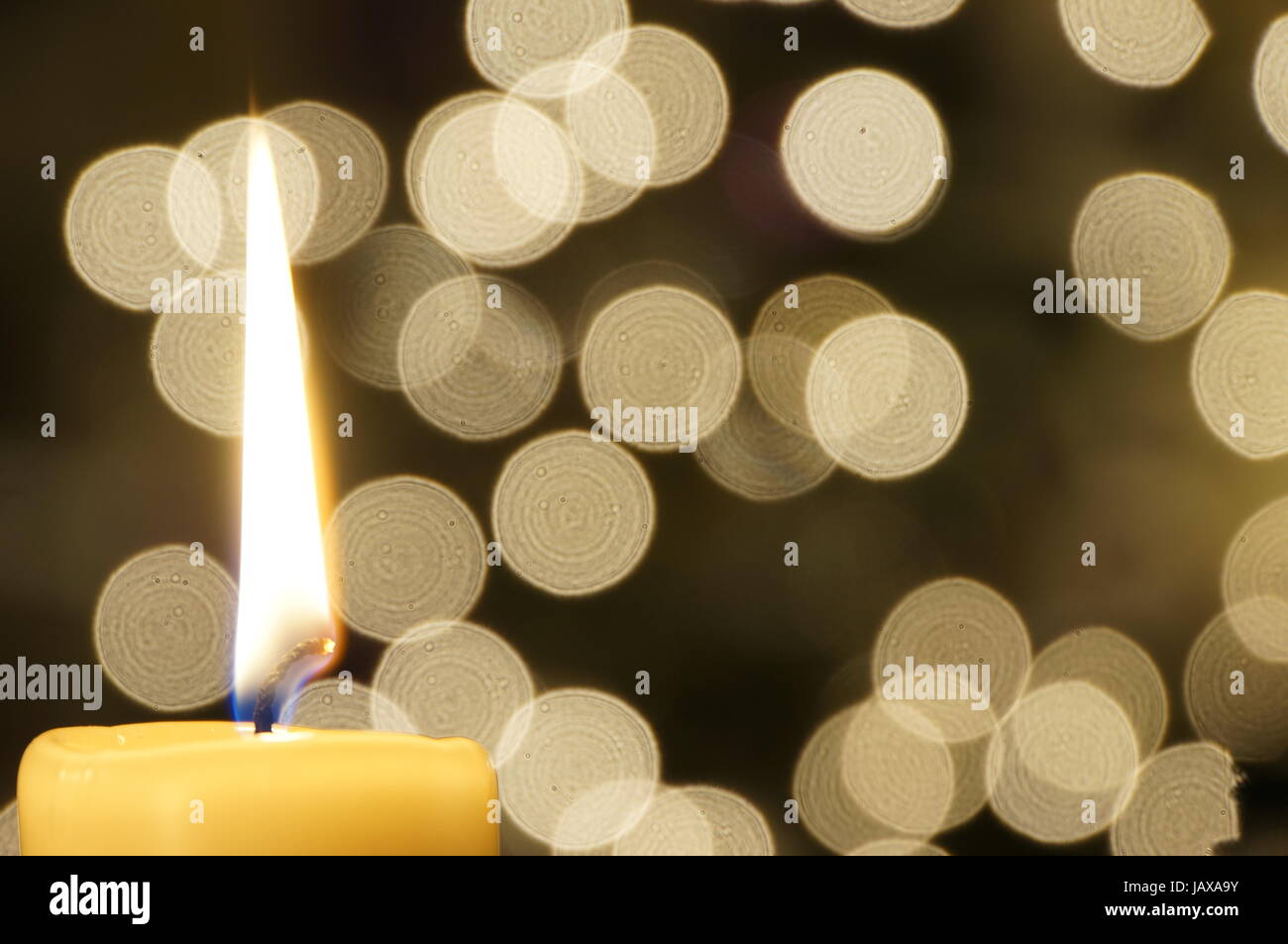 Brennende Kerzen Stock Photo Alamy