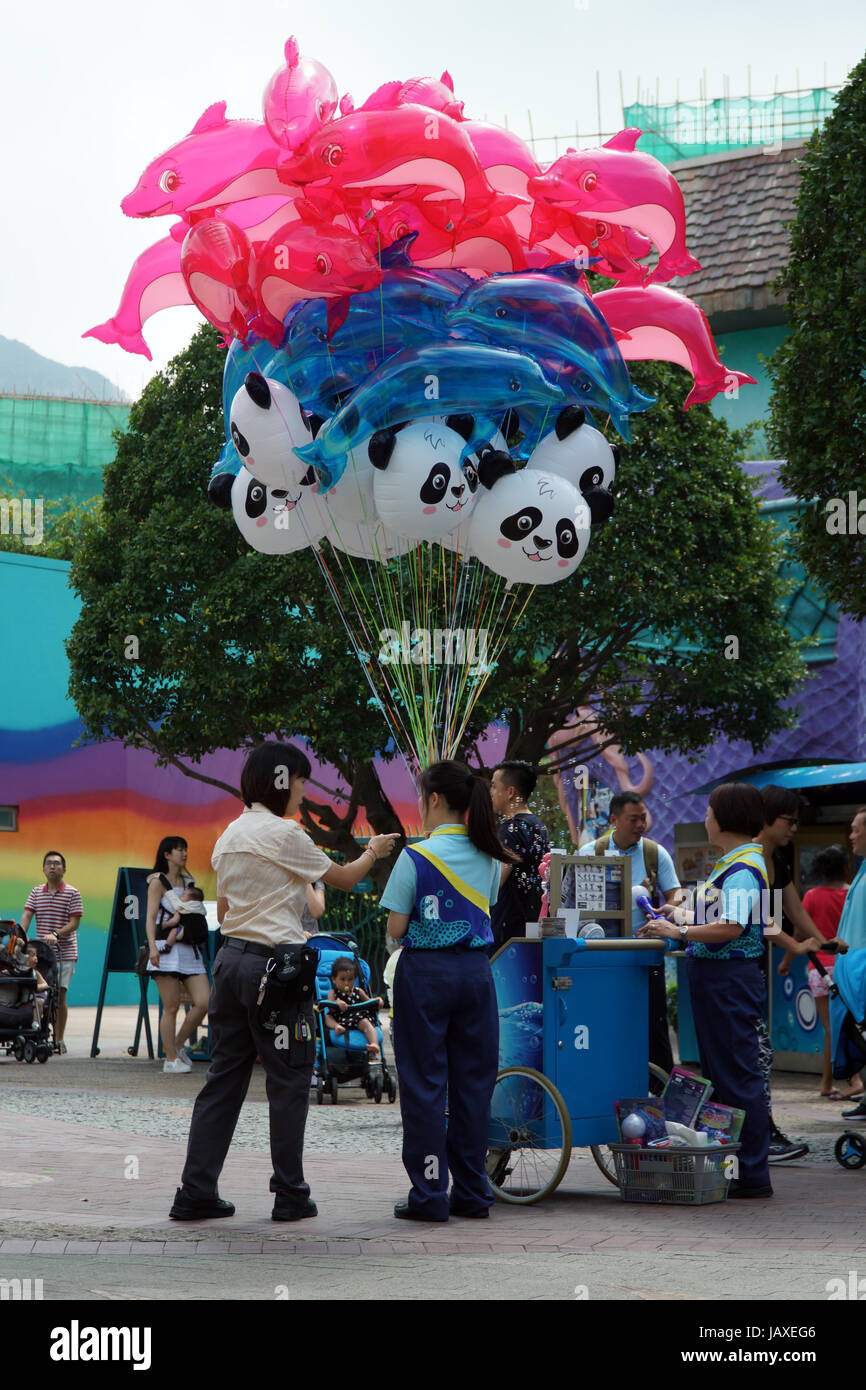 Balloon vendor at Ocean Park Hong Kong Stock Photo Alamy