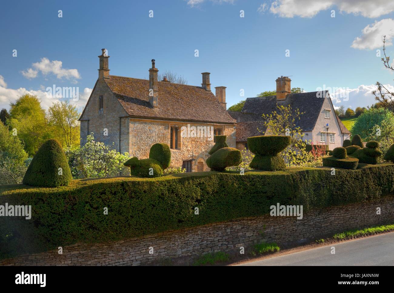 Broad campden hires stock photography and images Alamy
