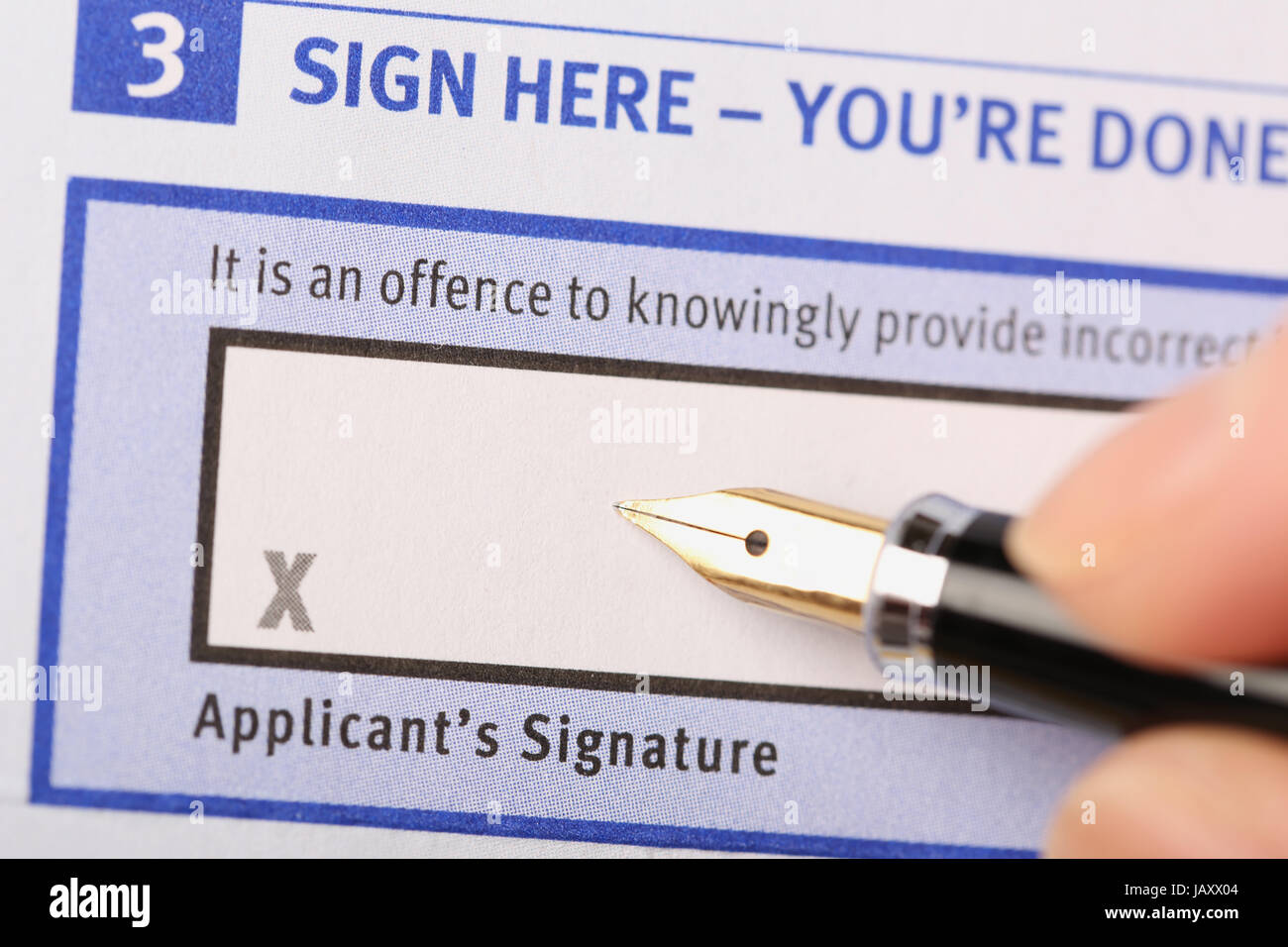 Applicants signature hi-res stock photography and images - Alamy