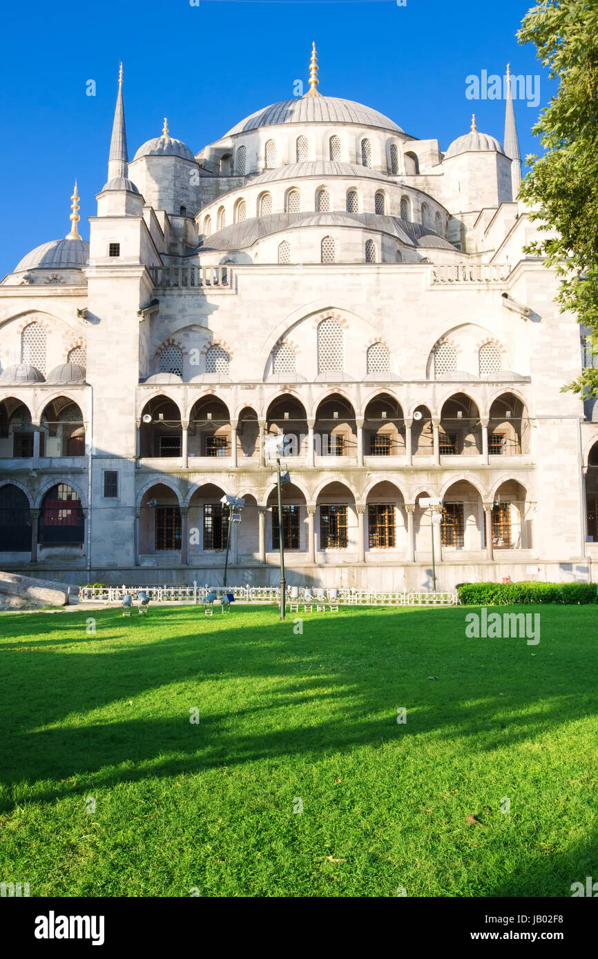 Sultan Ahmed Blue Mosque in Istanbul, Turkey Stock Photo - Alamy