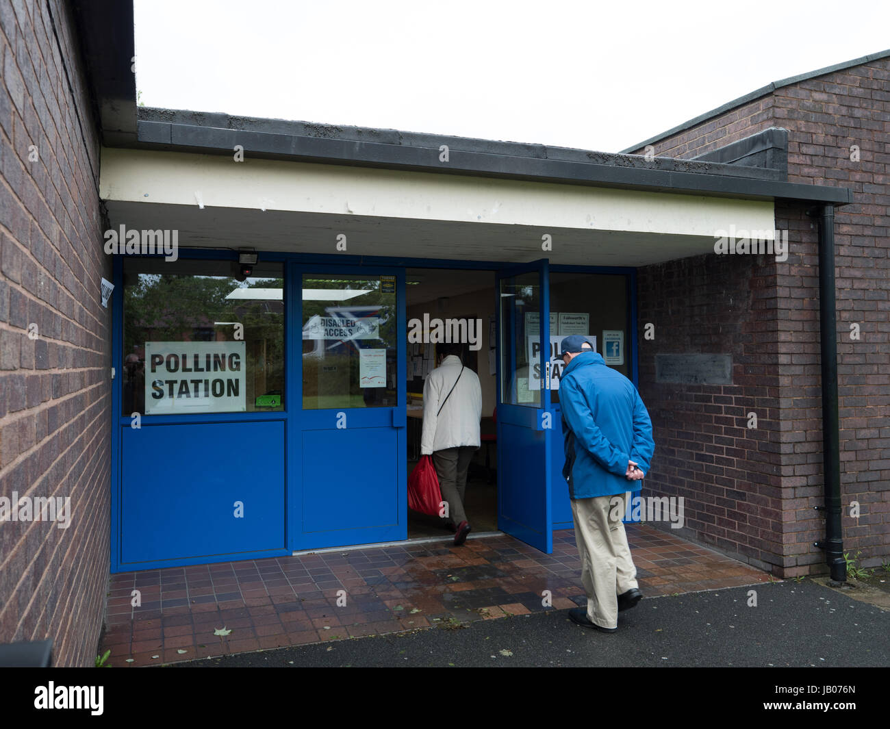 Manchester, UK. 8th June, 2017. The polling station at The Holy Family Church in Failsworth, Oldham for the Ashton Under Lyne seat help by Labour MP Angela Rayner on Thursday 8th June 2017 for the snap general election accounced by Theresa May Credit: Chris Rogers/Alamy Live News Stock Photo