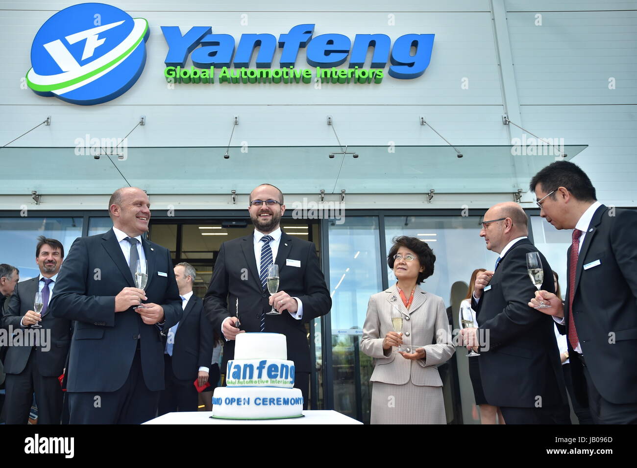 The Yangfeng Automotive Interiors (YFAI) opens new car interior production plant in Plana nad Luznici, Czech Republic, on June 8, 2017. L-R Vice President and General Manager, Interiors Europe+Afrika YFAI Jochen Heier, YFAI Plana nad Luznici plant manager Jiri Rosner, Chinese ambassador to Czech Republic Ma Keqing, YFAI CEO Johannes Roters and Deputy General Manager Yanfeng Automotive Interiors Europe Joseph Lee during the opening ceremony. (CTK Photo/Vaclav Pancer) Stock Photo