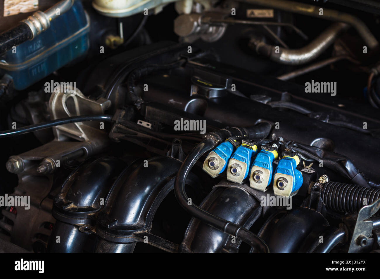 Car fuel injection system hires stock photography and images Alamy