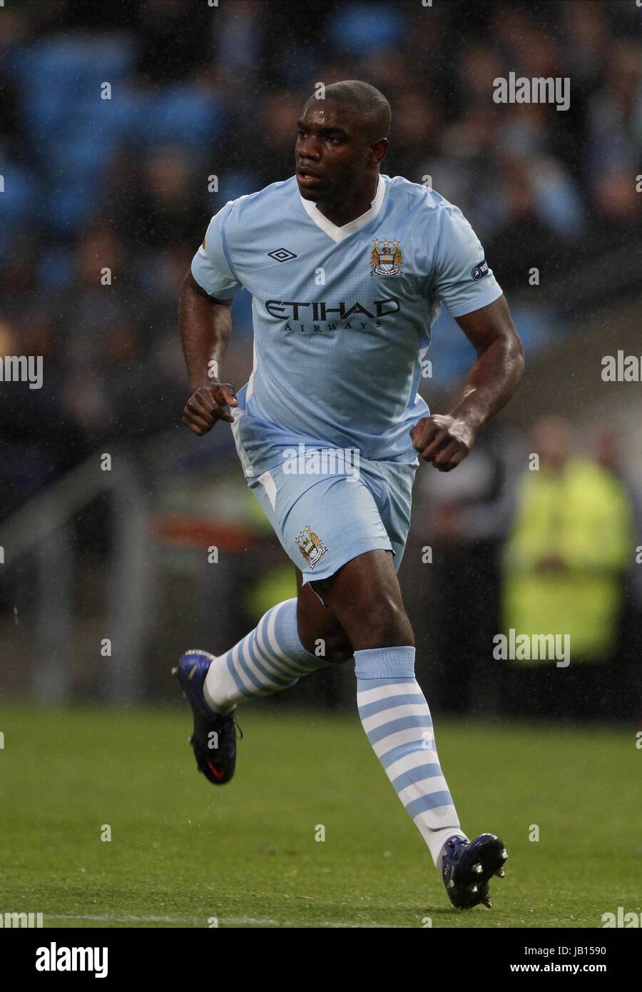 MICAH RICHARDS MANCHESTER CITY FC MANCHESTER CITY FC ETIHAD STADIUM MANCHESTER ENGLAND 22