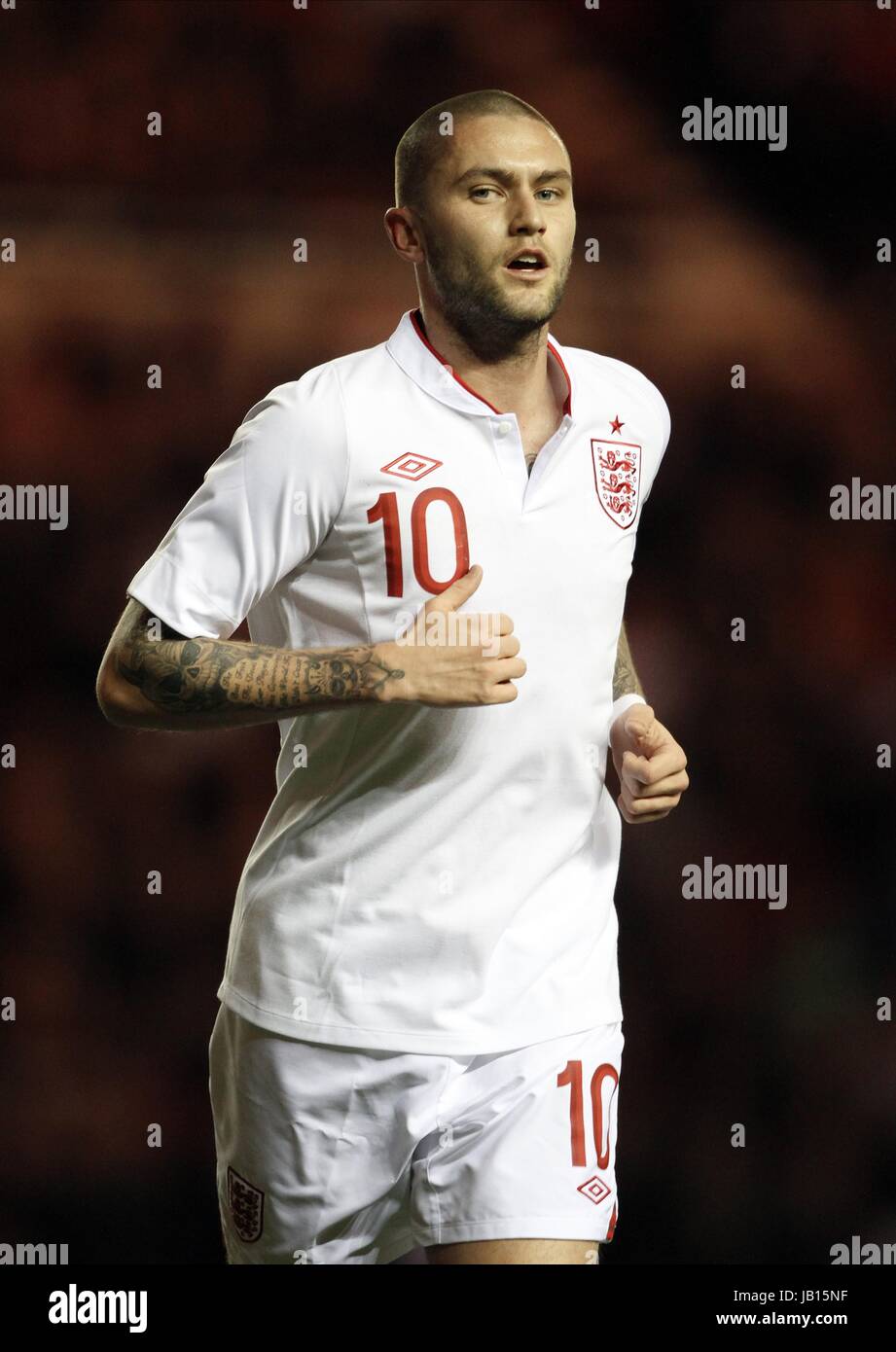 Henri lansbury 2013 hires stock photography and images Alamy