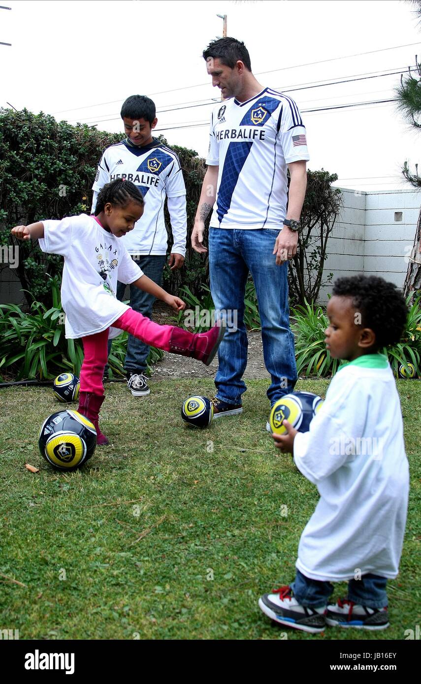 ROBBIE KEANE & CHILDREN LA GALAXY TORRANCE LOS ANGELES CALIFORNIA USA