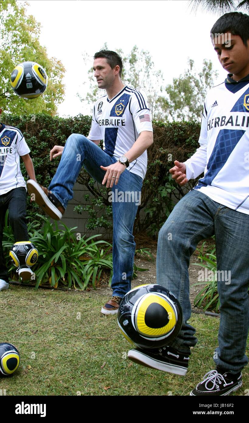 ROBBIE KEANE & CHILDREN LA GALAXY TORRANCE LOS ANGELES CALIFORNIA USA