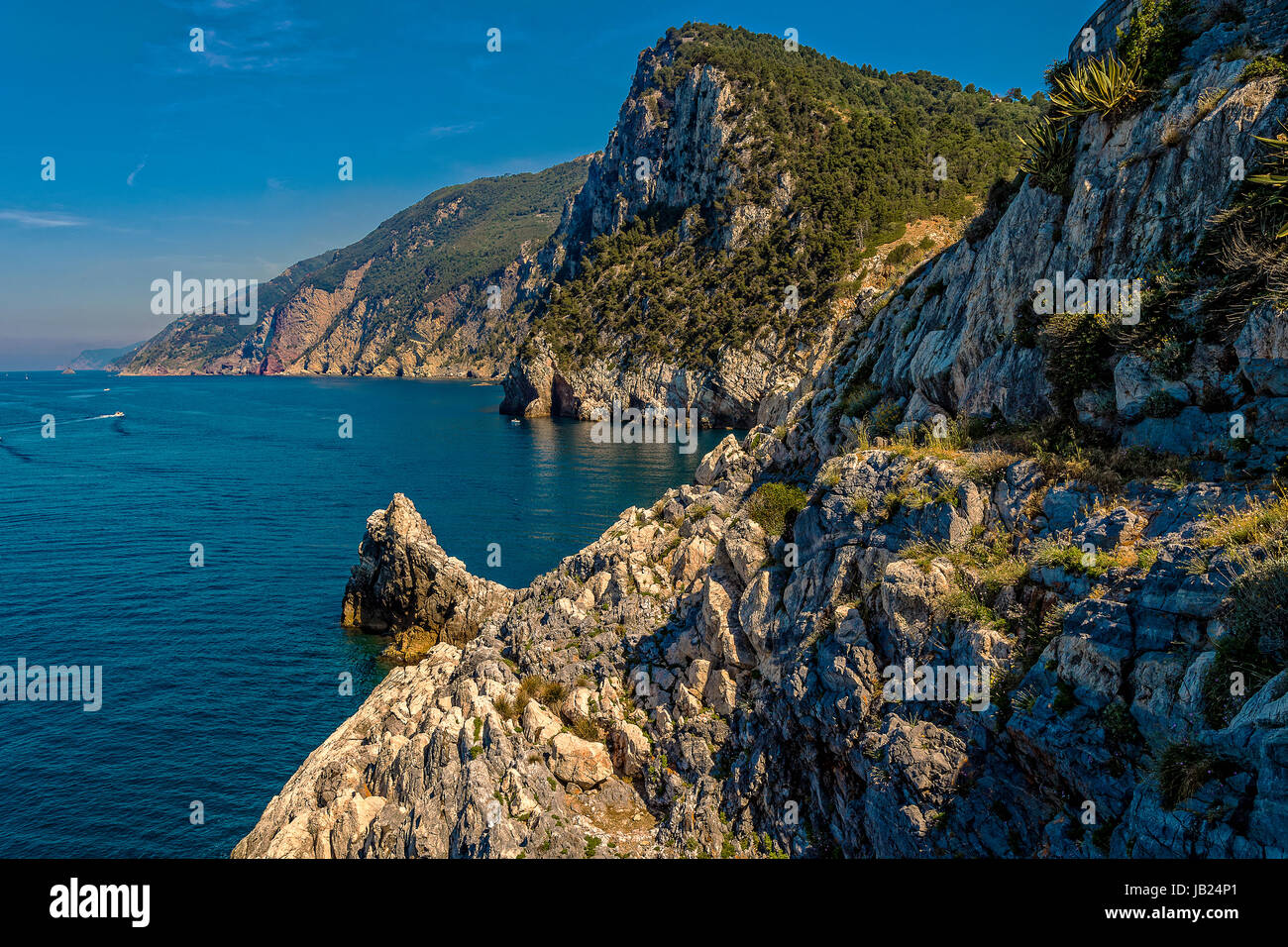 Italy Liguria Portovenere coast of lord Byron cave Stock Photo - Alamy