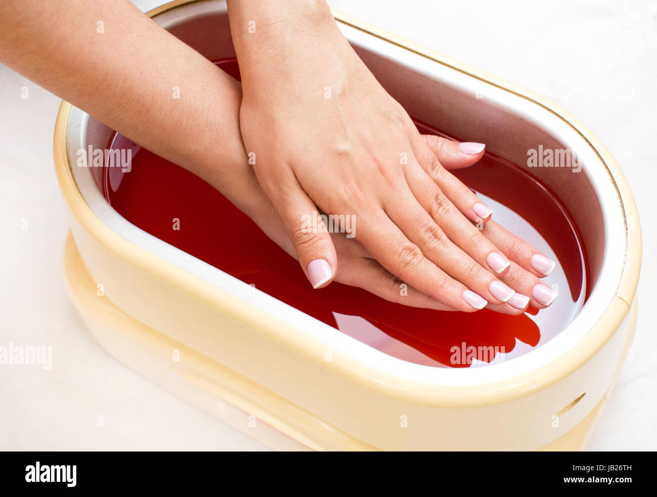 Как делать парафиновые ванночки