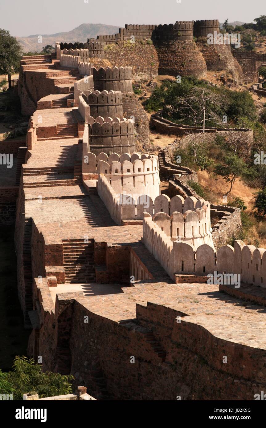 Massive ramparts hi-res stock photography and images - Alamy