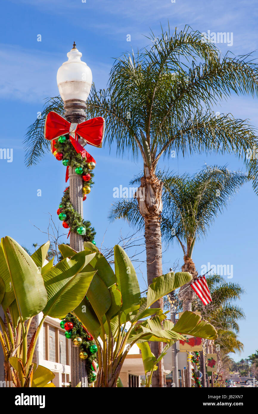 Christmas Lantern Street Light Decorations Banana Trees, Palm Trees