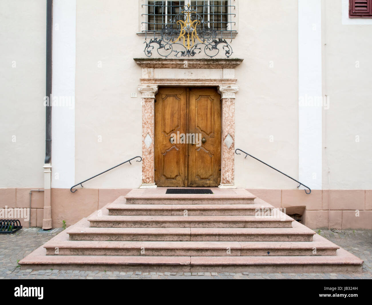 Stadthaus Eingang High Resolution Stock Photography and Images - Alamy